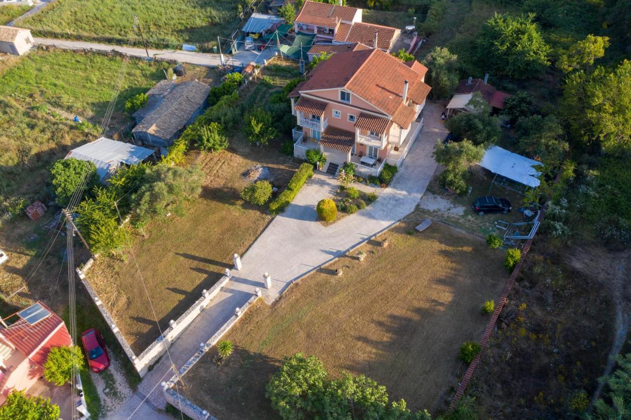 Logas Villa *